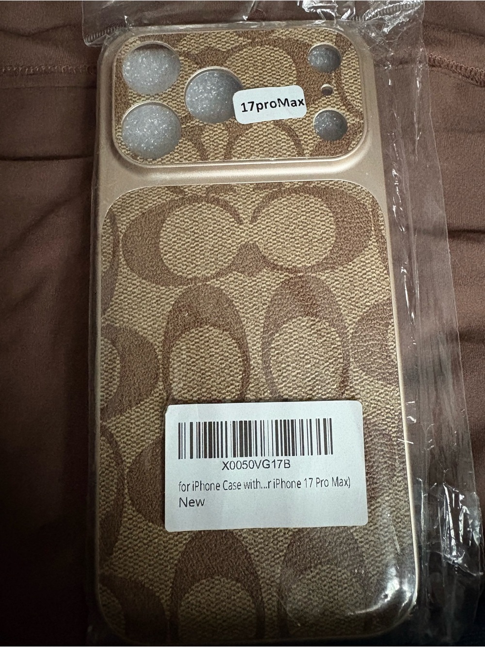 Amazon Tan Patterned Camera Case for iPhone 17 Pro Max